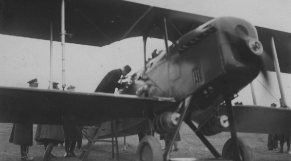  Wizyta prezydenta Stanisława Wojciechowskiego na lotnisku mokotowskim w Warszawie 25.02.1925 r.  