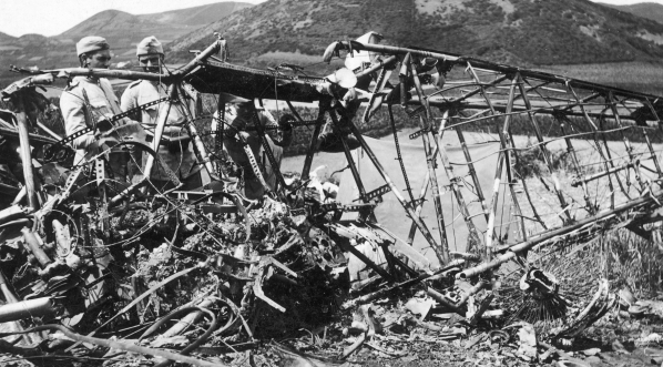  Miejsce katastrofy samolotu majorów Kazimierza Kubali i Ludwika Idzikowskiego na wyspie Graciosa (Azory) w 1929 r.  