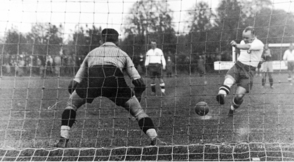  Mecz piłki nożnej Polska - Rumunia we Lwowie 14.10.1934 r.  