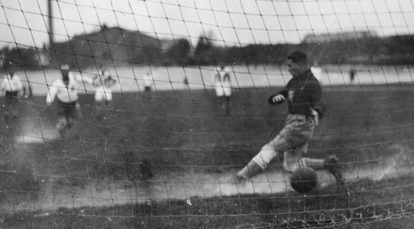  Mecz piłki nożnej Polska - Czechosłowacja na Stadionie Legii w Warszawie 15.10.1933 r.  