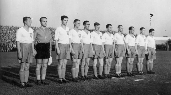  Mecz piłki nożnej Polska - Szwecja na Stadionie Wojska Polskiego im. Marszałka Józefa Piłsudskiego w Warszawie 23.06.1937 r.  