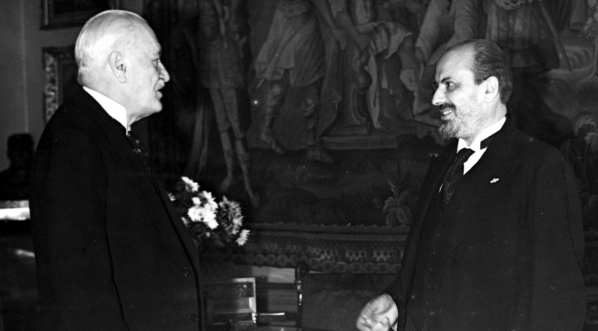  Marszałek sejmu Wacław Makowski na audiencji u prezydenta RP Ignacego Mościckiego na Zamku Królewskim w Warszawie 28.11.1938 r.  