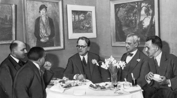  Przyjęcie dla artysty malarza Józefa Pankiewicza w Instytucie Propagandy Sztuki, wydane z okazji jego przyjazdu do Warszawy w maju 1933 r.  