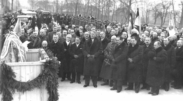  Uroczystość otwarcia drogi Kraków-Wieliczka w styczniu 1937 r.  