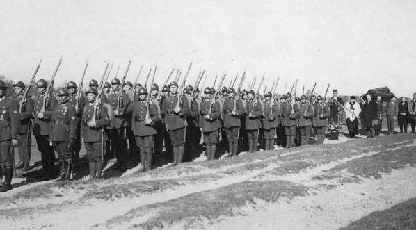  Pogrzeb śp. porucznika WP Jan Łyska  w 1929 r.  