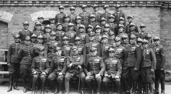  Odejście płk. Adama Zakrzewskiego ze stanowiska dowódcy 1 Pułku Strzelców Konnych 12.06.1937 r.  