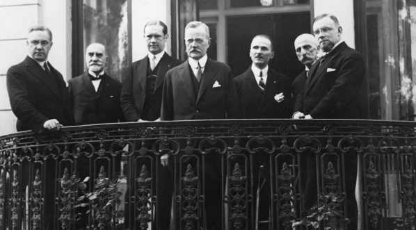  Wizyta w Polsce przedstawicieli łotewskich kół polityczno-gospodarczych w maju 1930 r.  