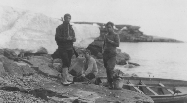  Polska ekspedycja polarna na Wyspie Niedźwiedziej.  