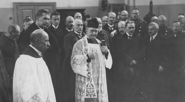  Poświęcenie kamienia węgielnego pod budowę nowej Stacji Pomp Rzecznych przy ul. Czerniakowskiej w Warszawie 19.10.1924 r.  