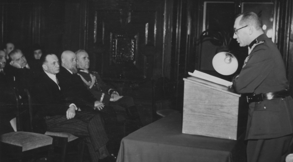  Odczyt majora Wacława Lipińskiego pt. "Józef Piłsudski jako pisarz" w Polskiej Akademii Literatury, 25.11.1938 r. 7  