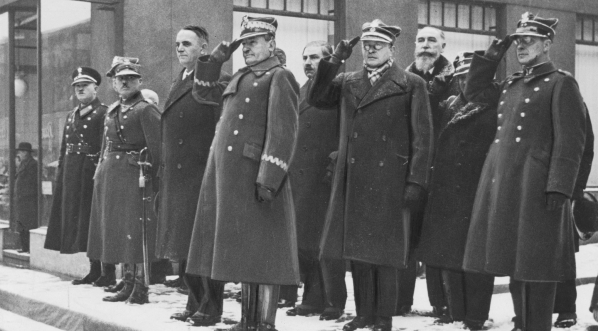  Uroczystość poświęcenia sztandarów Związku Weteranów Powstań Narodowych 1914/1919 koła Katowice, 30.12.1934 r.  
