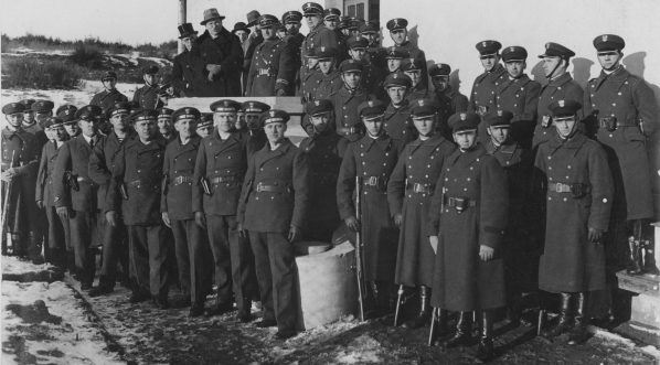  Wizyta wojewody Stefana Kirtiklisa w Straży Granicznej w Gdynii w marcu 1932 r.  