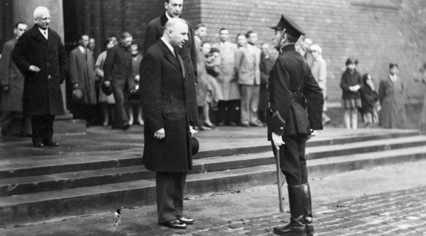  Zjazd Związku Pracowników Więziennych RP w gmachu Więzienia Śledczego w Warszawie we wrześniu 1930 r.  