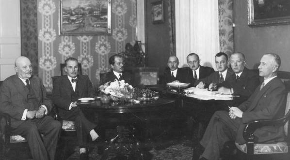  Komisja organizacyjna założycieli Fundacji Domy Akademickie im. Prezydenta Gabriela Narutowicza, 14.09.1933 r.  