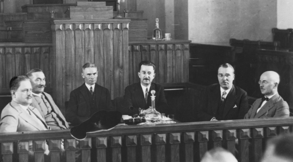  Prezydium zjazdu posłów Centrolewu w czerwcu 1930 r.  
