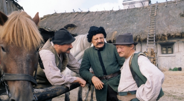  Scena z filmu Jerzego Antczaka "Noce i dnie" z 1975 r.  