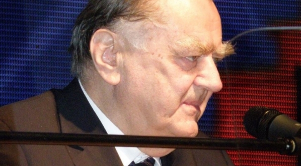  Jan Olszewski na Centralnych Obchodach Święta Kolejarza w Warszawie w 2009 r.  