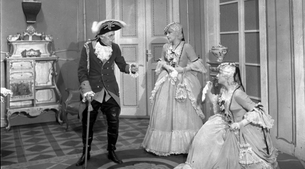  Przedstawienie "Wielki Fryderyk" Adolfa Nowaczyńskiego w Teatrze im. Juliusza Słowackiego w Krakowie w sierpniu 1938 r.  