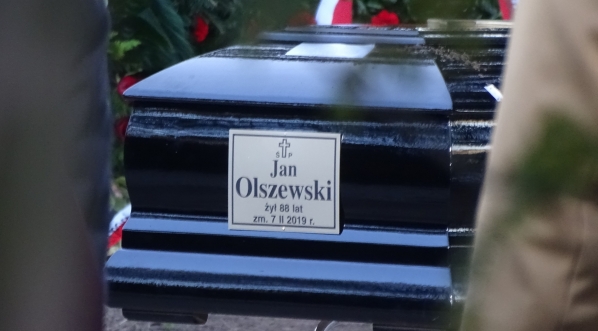  Uroczystości pogrzebowe Jana Olszewskiego na Cmentarzu Wojskowym na Powązkach w Warszawie 16.02.2019 r.  