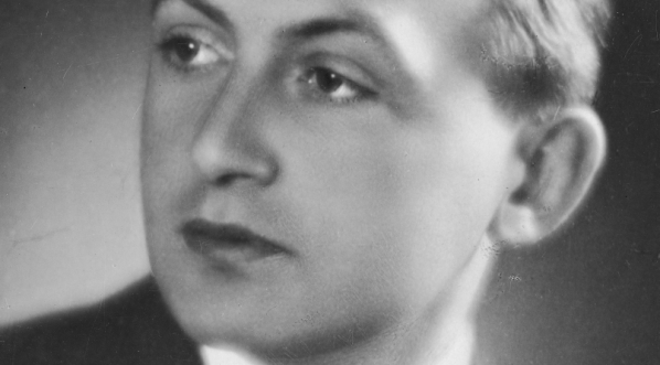  Janusz Warnecki, aktor, reżyser, dyrektor teatru.  