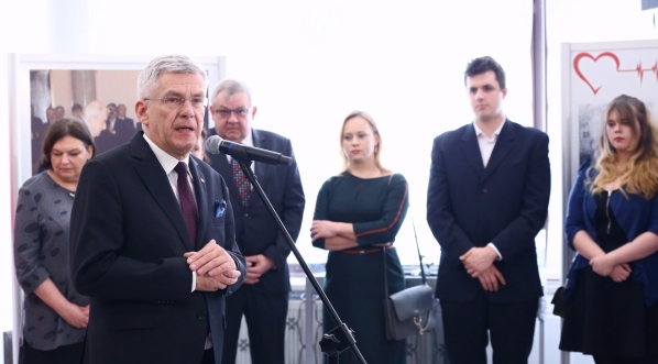  Uroczyste otwarcie wystawy „Mistrz Religa. Człowiek, lekarz, polityk” w Senacie RP 20.03.2019 r. (Fot.  K. Czerwińska – Kancelaria Senatu)  