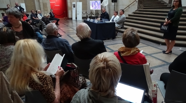  Konferencja prasowa przed wystawą "Na jednej strunie: Malczewski i Słowacki" w Muzeum Narodowym w Warszawie.  