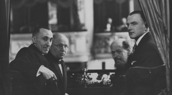  Akademia w Teatrze Wielkim z okazji 40 lecia twórczości pisarskiej związanej z Podhalem Kazimierza Przerwy Tetmajera 12.12.1931 r.  