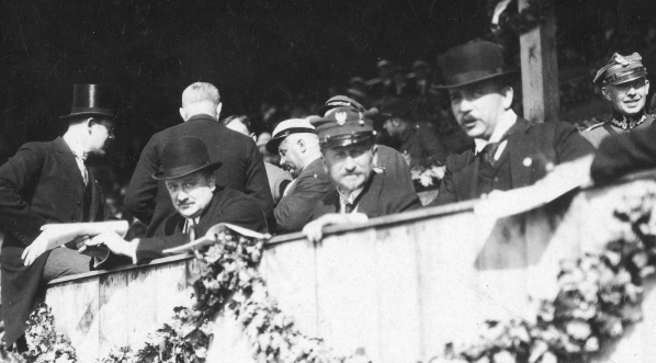  Wioślarskie mistrzostwa Polski w Brdyujściu w 1925 r.  