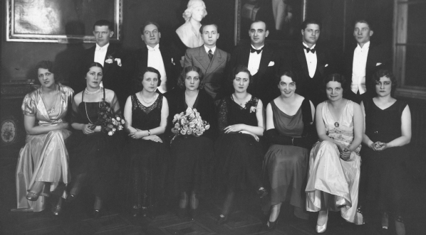  Konkurs "Młodego śpiewaka" zorganizowany przez Towarzystwo Przyjaciół Muzyki i Opery Narodowej w Warszawie w czerwcu 1932 r.  