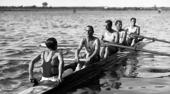  Wioślarskie mistrzostwa Polski w Brdyujściu w sierpniu 1933 r.  