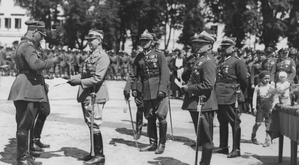  Święto 30 pułku piechoty w Warszawie w czerwcu 1932 r.  