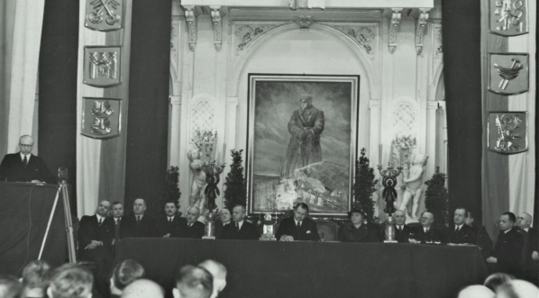  Zjazd działaczy społecznych Obozu Zjednoczenia Narodowego z miast polskich w Warszawie 1.03.1937 r.  