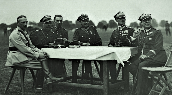  Zawody jeździeckie o mistrzostwo DOK VII w Poznaniu w lipcu 1929 r.  