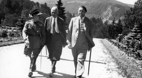  Pobyt wojewody krakowskiego Mikołaja Kwaśniewskiego na wczasach w Żegiestowie.  