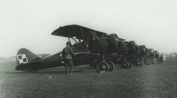  Centrum Wyszkolenia Oficerów Lotnictwa w Dęblinie, 9.05.1937 rok.  