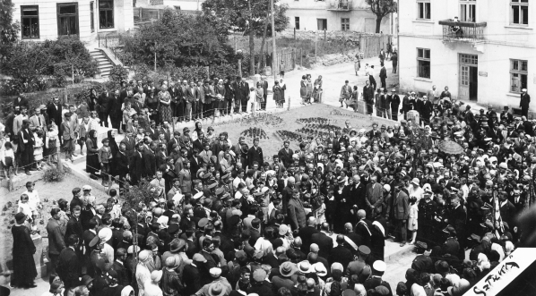  Uroczystość poświęcenia sztandaru Związku Inwalidów Wojennych RP w Czortkowie podczas zjazdu powiatowego.  