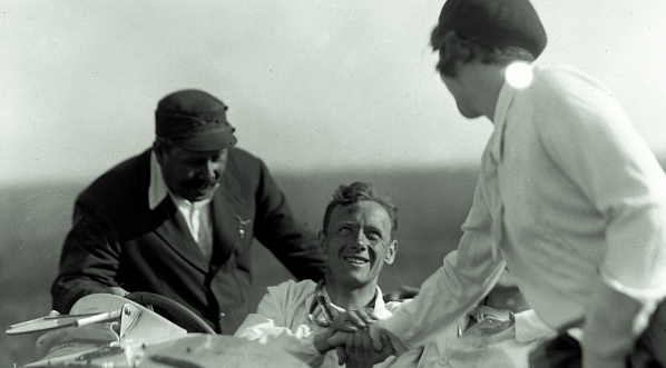  Wyścig samochodowy pod Ojcowem w czerwcu 1930 r.  