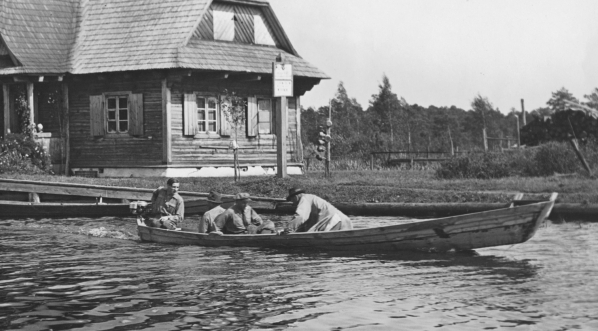  Polowanie na łosie w majątku hrabiego Jarosława Potockiego we wrześniu 1931 r.  