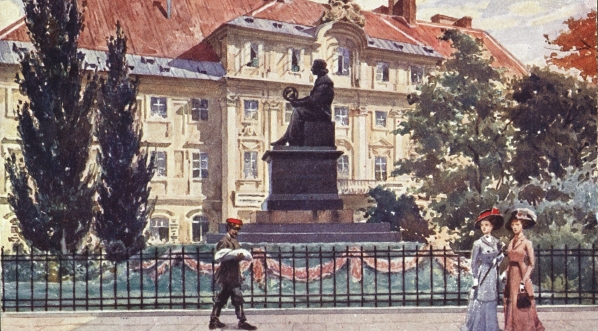  "Pomnik Mikołaja Kopernika".  