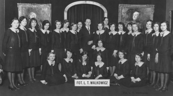  Wystawa obrazów artysty malarza Tadeusza Styki w Chicago w 1930 r.  