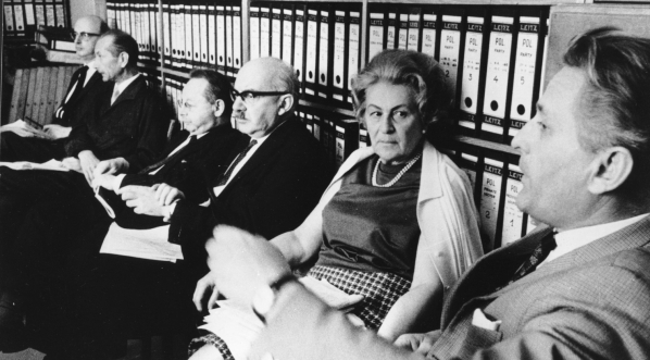  Poranna konferencja redakcyjna w Rozgłośni Polskiej Radia Wolna Europa.  