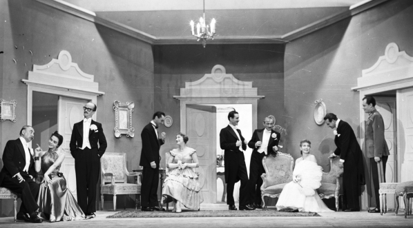  Sztuka "Maman do wzięcia" w Teatrze Syrena w Warszawie w 1957 r.  