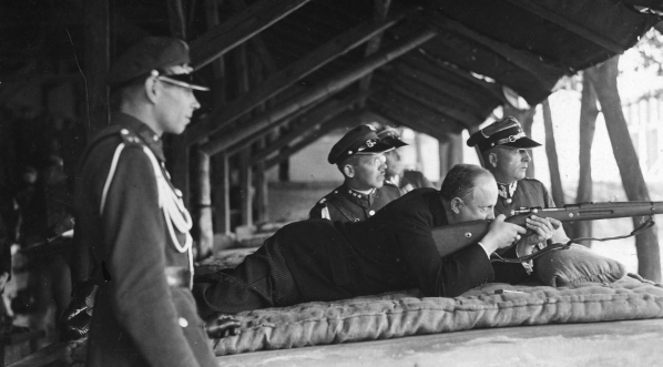  Międzynarodowe zawody strzeleckie i łucznicze o mistrzostwo świata we Lwowie w sierpniu 1931 r.  