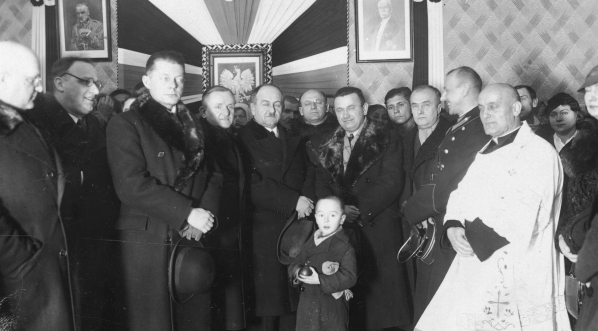  Otwarcie kuchni dla bezrobotnych zorganizowanej przez Policję Państwową w Łodzi.  