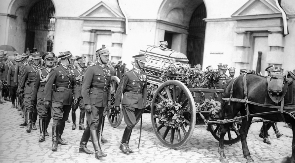  Pogrzeb gen. Gustawa Orlicz-Dreszera w Gdyni 19.07.1936 r.  