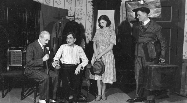 Przedstawienie "Przeprowadzka" w Teatrze Polskim w Katowicach w 1931 roku.  