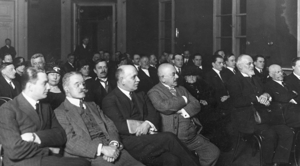  Doroczne zebranie Towarzystwa Przyjaciół Ligi Narodów w Warszawie 2.04.1925 roku.  