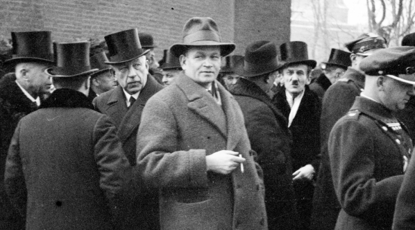  Uroczystości imieninowe marszałka Polski Józefa Piłsudskiego w Krakowie w 1931 roku.  